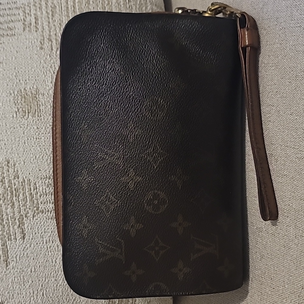 Vintage Louis Vuitton Clutch